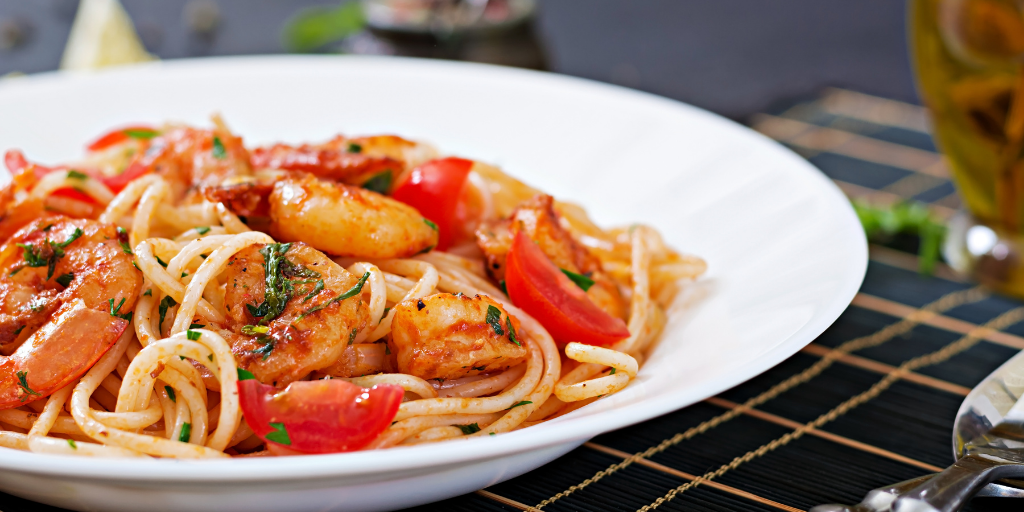 Meatless Friday Linguine with Shrimp and Cherry Tomatoes